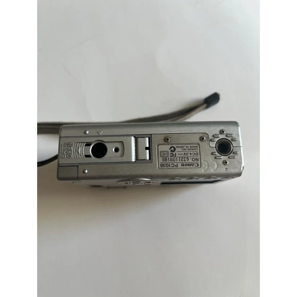 Canon PowerShot S400 Digital ELPH – Untested – No Battery/Charger/SD Card